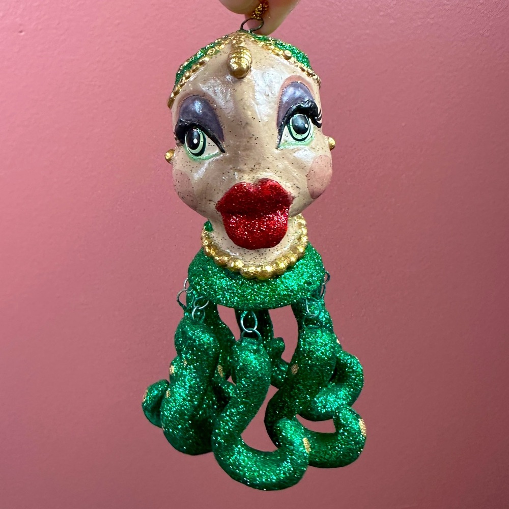 Katherines Collection Green Octopus Wayne Kleski Ornament Lips Kissing Christmas